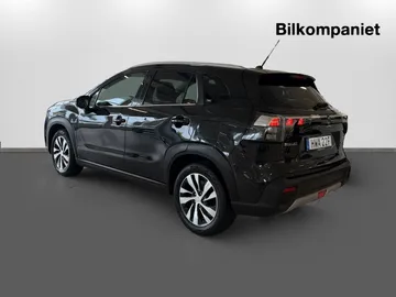 Car image 5