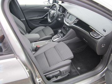 Car image 7