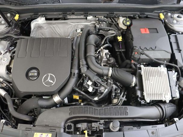 Mercedes-Benz A 180 100 kW image number 5