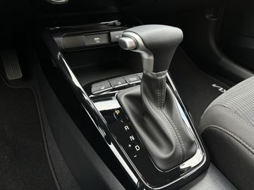 Car image 23