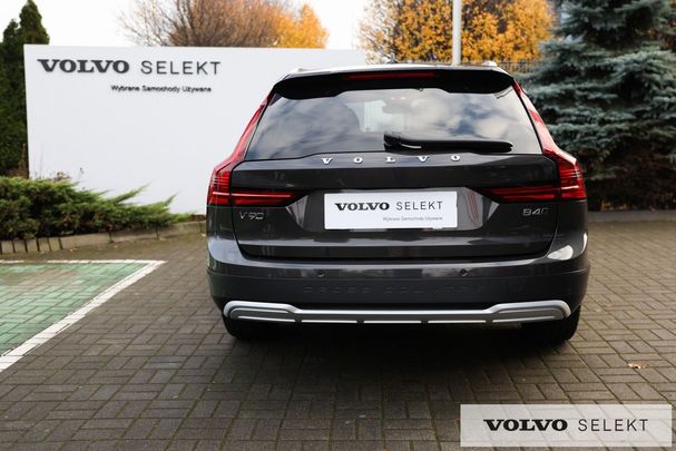 Volvo V90 Cross Country AWD 145 kW image number 6