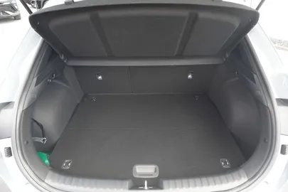 Car image 27