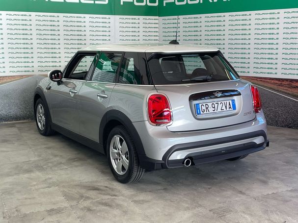 Mini Cooper Essential 100 kW image number 5