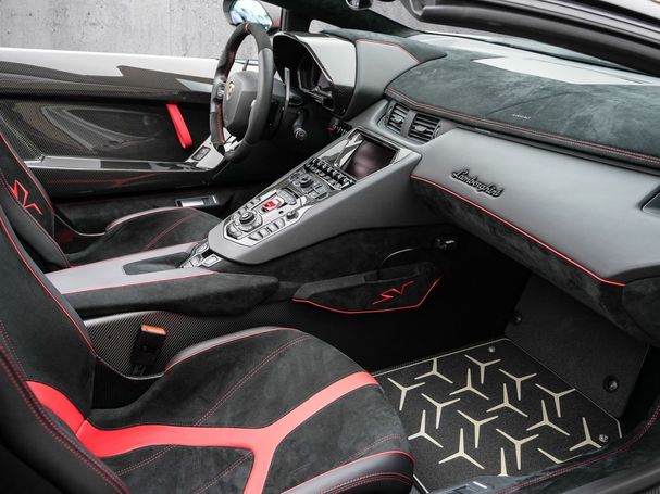 Lamborghini Aventador Roadster LP750 4 SV 552 kW image number 22