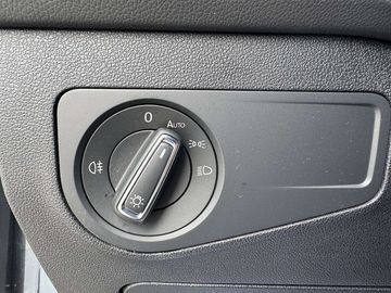 Car image 31