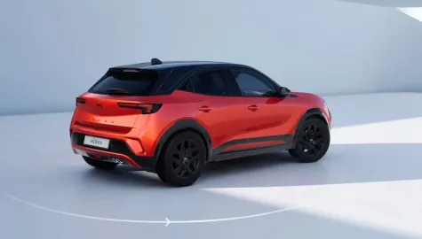 Car image 2
