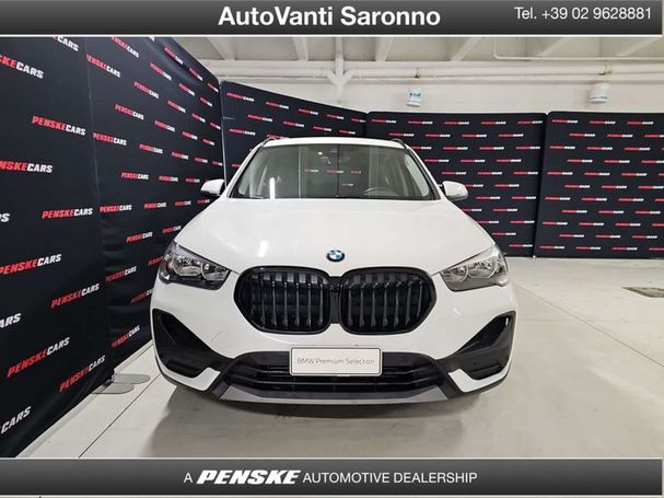 BMW X1 sDrive18i Advantage 103 kW image number 2