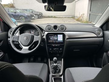 Car image 11