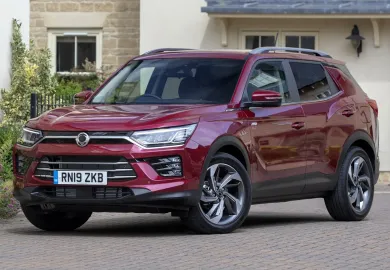 Car image 3