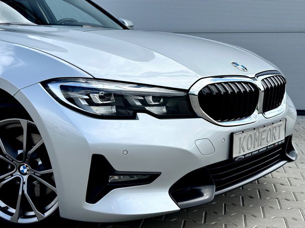 BMW 320d Touring Sport Line 140 kW image number 5