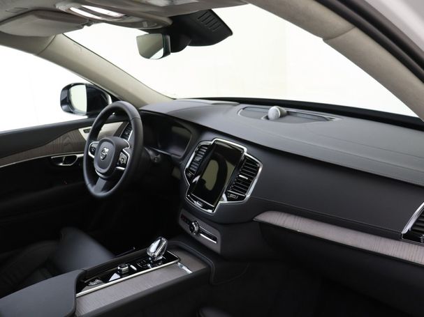 Volvo XC90 T8 AWD 335 kW image number 13