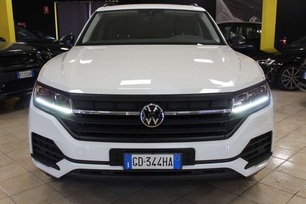 Volkswagen Touareg 3.0 4Motion 170 kW image number 2