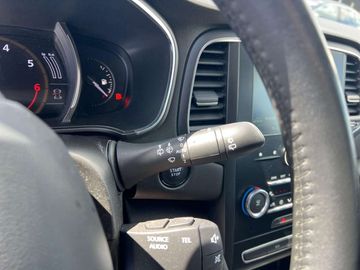 Car image 36