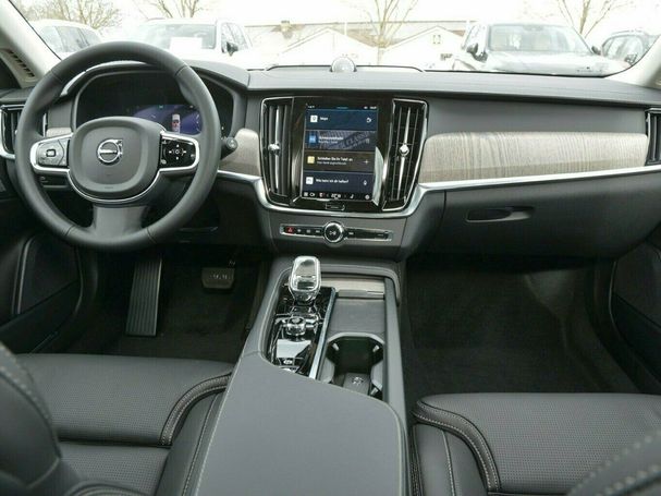 Volvo V90 B4 145 kW image number 14