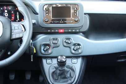 Car image 21