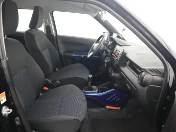 Car image 32