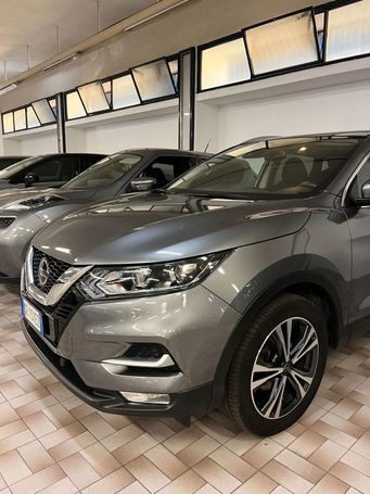 Nissan Qashqai 1.3 DIG-T N-CONNECTA 103 kW image number 1