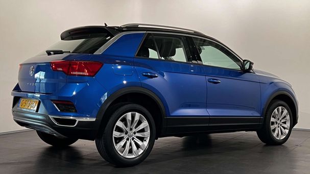 Volkswagen T-Roc 1.5 TSI Style 110 kW image number 39