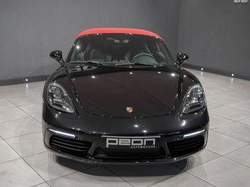 Car image 4