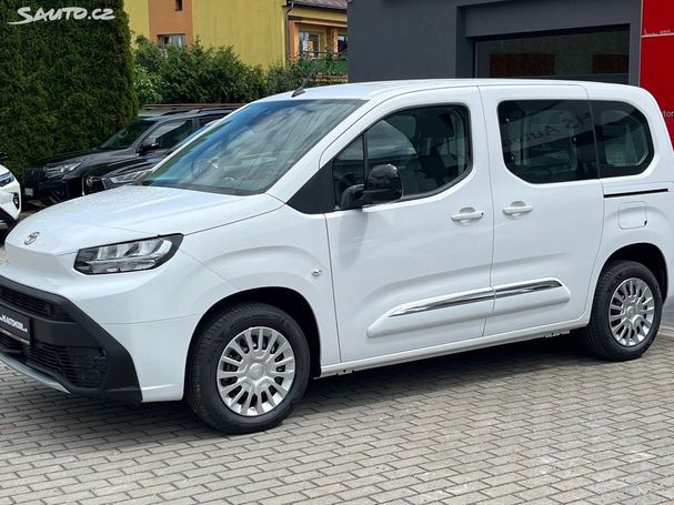 Toyota Proace Verso 96 kW image number 2