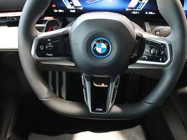 BMW i5 eDrive40 250 kW image number 11