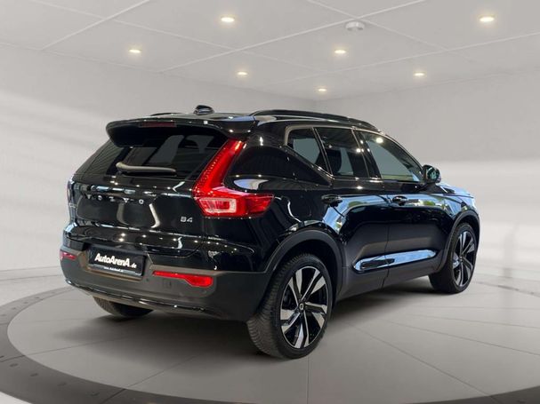 Volvo XC40 B4 Plus 145 kW image number 2