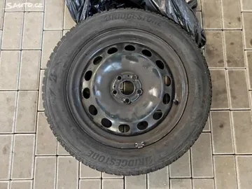 Car image 21