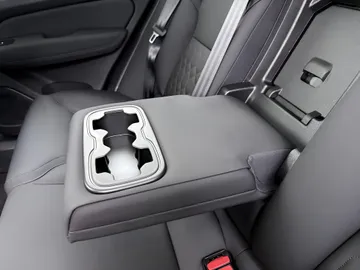 Car image 48