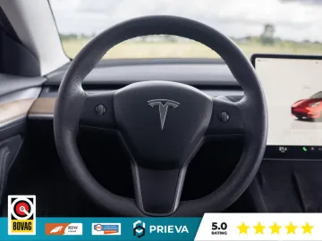 Car image 33