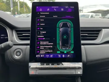 Car image 28