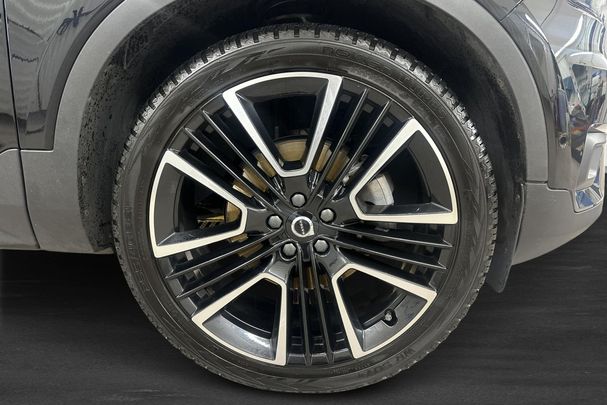 Volvo XC40 D4 AWD Geartronic R-Design 140 kW image number 5