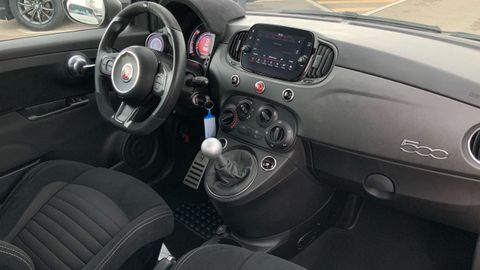 Car image 11