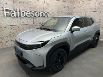 Car image 2