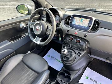 Car image 15