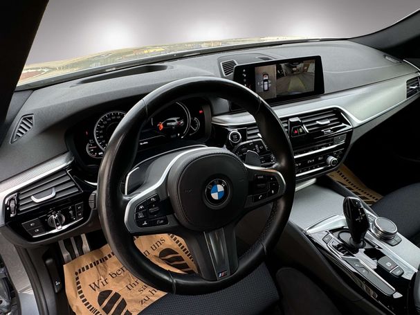 BMW 530d Touring xDrive 195 kW image number 17