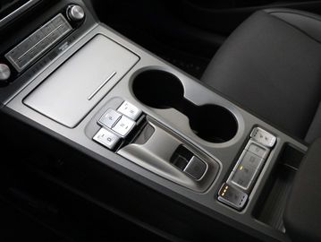 Car image 37