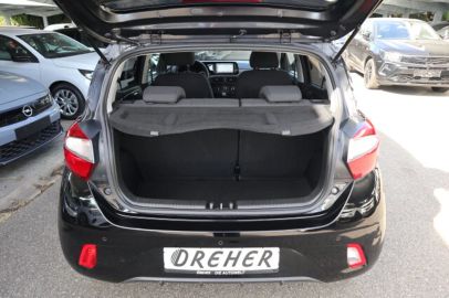 Car image 24