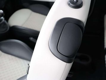 Car image 36