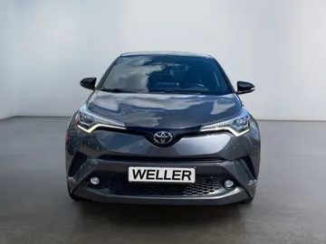 Car image 3