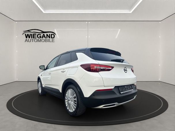 Opel Grandland X 1.6 DI Hybrid4 221 kW image number 4