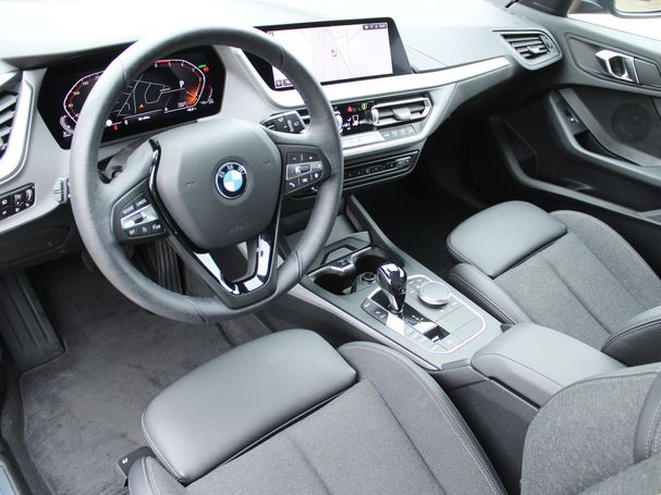 BMW 118d Advantage 110 kW image number 10