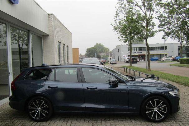 Volvo V60 T6 Plus Dark AWD 293 kW image number 28