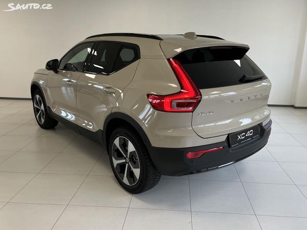 Volvo XC40 130 kW image number 5