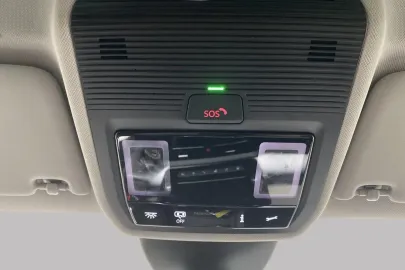 Car image 36