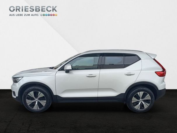 Volvo XC40 B4 Momentum Pro AWD 145 kW image number 5