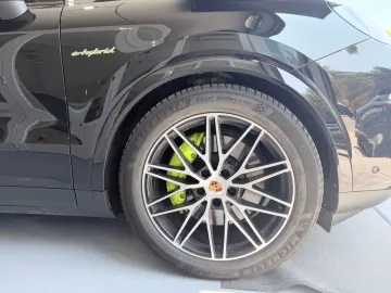 Car image 45