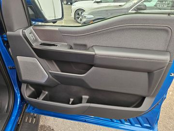 Car image 41