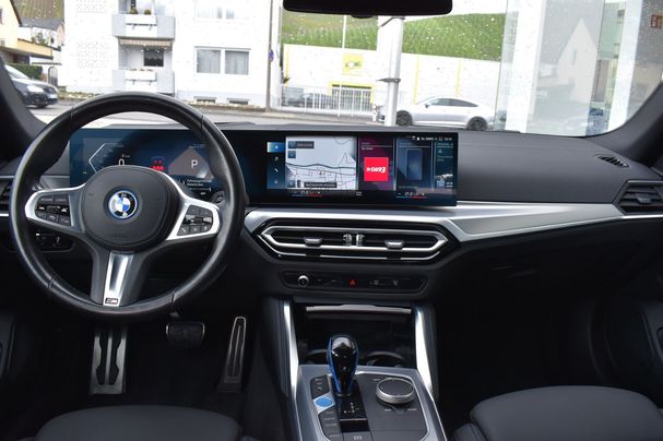 BMW i4 eDrive40 M Sport 250 kW image number 11