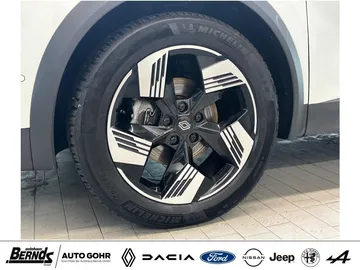 Car image 31