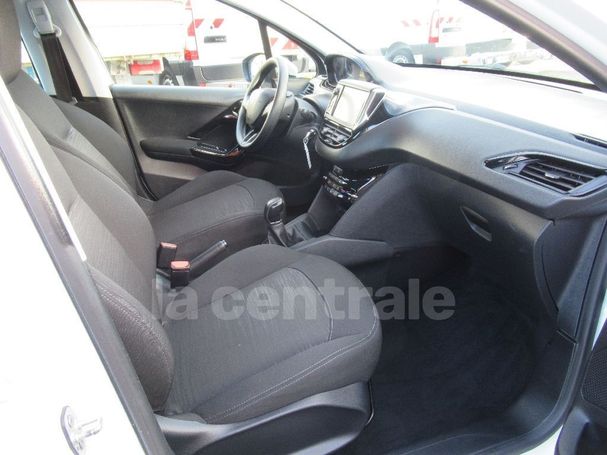 Peugeot 208 1.6 BlueHDi 55 kW image number 9